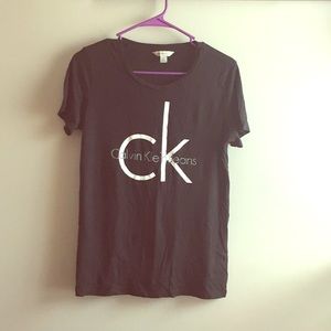 Calvin Klein Tee